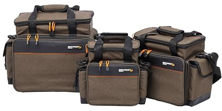 Savage Gear Specialist Lure Bag - vattentät fiskeväska med flera förvaringsfack, 4 lådor för beten och UV-skyddad förvaring - perfekt för fiske på bank, båt och resa 8L