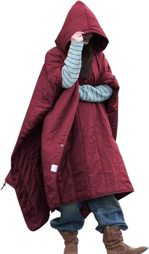 DUKUSEEK Outdoor Wearable Camping Blanket, Large Packable Backpacking Hooded Stadium Blankets, Lightweight Warm Quilt for Picnic, Hiking, Football, 79X56, Wine Red