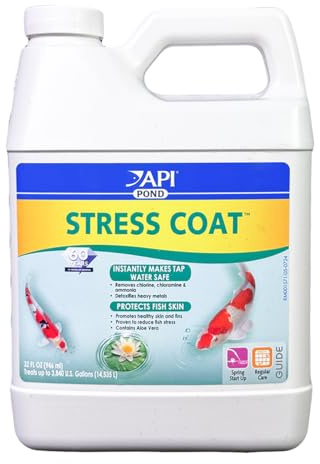 API Pond Stress Coat (32 fl oz) Pond Water Conditioner - Quickly Makes Tap Water Safe for Fish & Plants - Up to 3840 Gallons - Removes Chlorine, Ammonia & More - Natural Aloe Vera