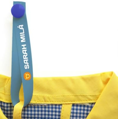 6 Cintas para Colgar Ropa sin Coser. Colgadores Personalizados con Nombre para Colgar Chaquetas y Batas de los niños en el Cole y guardería. Etiquetas de Tela con botón.