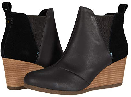 TOMS womens Kelsey Pump, Black, 7 US
