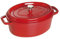STAUB Gusseisen Bräter/Cocotte, Oval 27 cm, 3,2 L, Aromaregen Funktion für optimale Befeuchtung, Für alle Herdarten inkl. Induktion & Backofen, Kirschrot