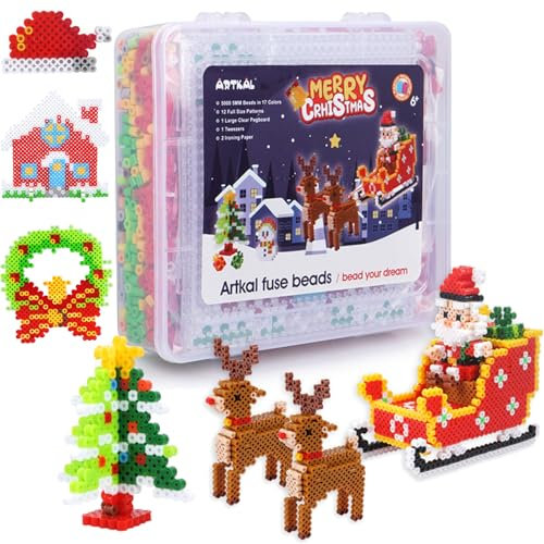 5000 Stück Bügelperlen Set,Bügelperlen Weihnachtsthema 5MM mit Steckplatte,Muster,Bügelpapier und Aufbewahrungs Box,Bastelset Kindergeburtstag für Geschenk Bastel,Schmuck Deko,Weihnachtsdekoration