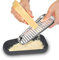 CÉCOA • Boîte à Parmesan 3 en 1 avec Râpe Intégrée • Râpez, Versez et Conservez • Boîte de Rangement pour Fromage Râpé • Accessoire Cuisine Pratique • Couleurs Aléatoires • Idéale Parmesan, Emmental