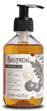 Bullfrog Fluide Nettoyant Délicat 250 ml - Shampoing pour Cheveux et Barbe - Propriétés Apaisantes et Revitalisantes - Notes Fraîches et Végétales - Fabriqué en Italie