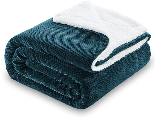 SOCHOW Waffel Sherpa Fleecedecke, superweiche, flauschig warme, leichte, Wendeplüschdecke für Bett, Sofa und Couch, 150 x 200 cm Blau Grün