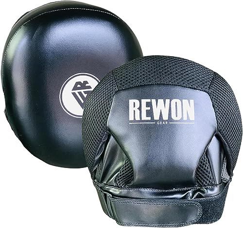 REWON Colpitori Boxe Muay Thai Kick boxing Arti Marziali Pad Focus Pads per Adulti Pelle GripScudo a Colpi Target Mitt per Karate Taekwondo Kickboxing MMA Sparring (Black2)