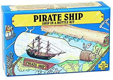 Piratskepp i en flaskkit - inkluderar alla delar för att skapa ett minifartyg i en flaska - mycket utmaning, är du upp för det? Woodcrafter Kits