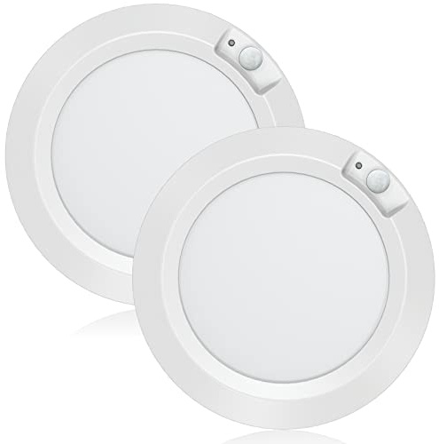 Awanber Deckenleuchte Batteriebetrieben mit Bewegungsmelder, 210LM LED Batterie Lampe Innen Aussen Hell Wandlampe Kabellos für Schrank, Schuppen, Keller, Garage, Flur - Ø16cm 6000K Kaltweiß (2 Stück)