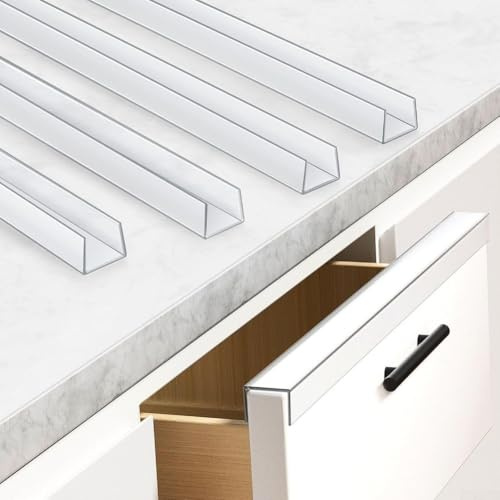 Lot de 4 protections de bords pour portes d'armoire et façades de tiroirs, construction robuste en PVC avec ajustement sûr pour éviter l'écaillage et les dommages de peinture