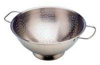 Passoire sur pied 23 cm