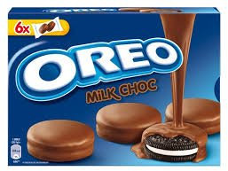 Oreo Kekse mit Milchschokolade umhüllt