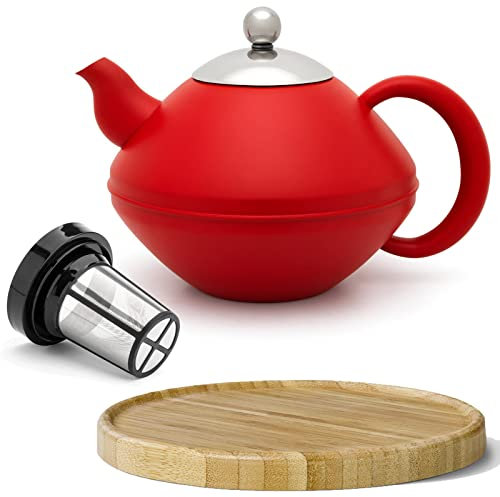 Bredemeijer Teekanne Set 1.4 Liter - Edelstahl doppelwandig Rot - Großer Klassischer Teebereiter mit Tee-Filter-Sieb-Aufsatz für losen Tee - inkl. Holz-Untersetzer braun