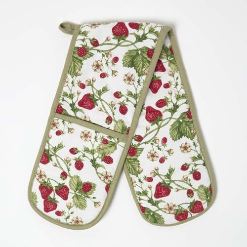 HOMESCAPES Premium Oven Gloves Heat Resistant, 100% Cotton, Heavy Duty Double Oven Gloves, Potholders for Chefs, Kitchen, Cooking, Baking & Grilling, Red & Green Strawberries