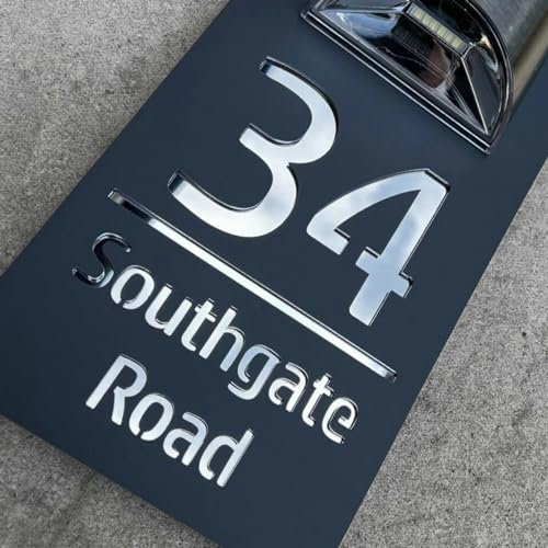 Letrero de puerta personalizado personalizado con luz LED solar moderna para residencia, placa de dirección 3D cortada con láser, placa de dirección para exteriores (negro y plateado)