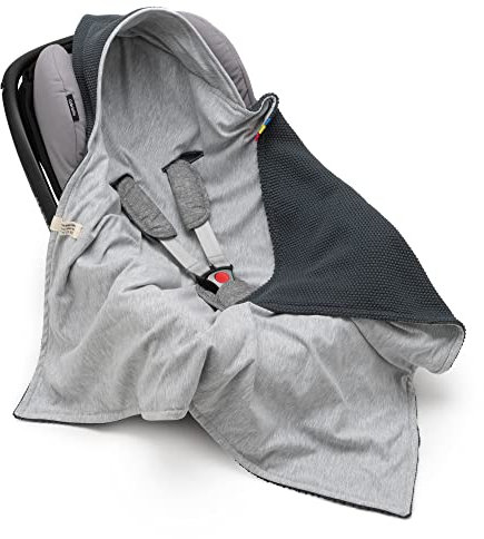 Mikos® Einschlagdecke Babyschale Herbst Winter GOTS zert. 100% Bio Baumwolle Strickdecke Baumwolldecke für Autositz Für Kinderwagen Buggys z.B. Maxi Cosi 3 Punkt Gurt Grau (Dunkelgrau)