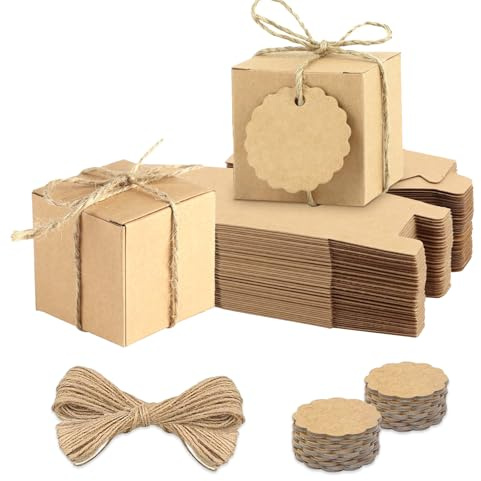Confezione da 50 Scatoline Carta Kraft, Quadrata Set di Scatole Regalo 7 x 7 x 7 cm, Scatoline Bomboniere con Corda Canapa e Etichette, per Festa di Compleanno(Marrone)