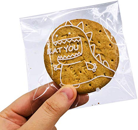 Artboil 200pcs Dinosaur Pattern Clear Self Adhesive Treat Bag Cellophane Bag Cookie Bag, Party Favor Bag for Bakery, Candy, Cookies (3.94 x 3.94 Inch)