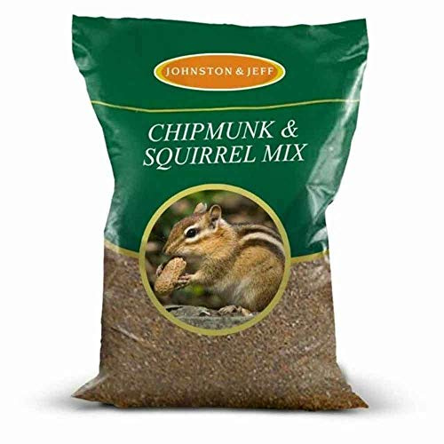 Johnston & Jeff Johnston & Jeff Chipmunk Squirrel 12.5kg | A varied seed, nut and cereal mix gives active foragers plenty to explore at feeding time.