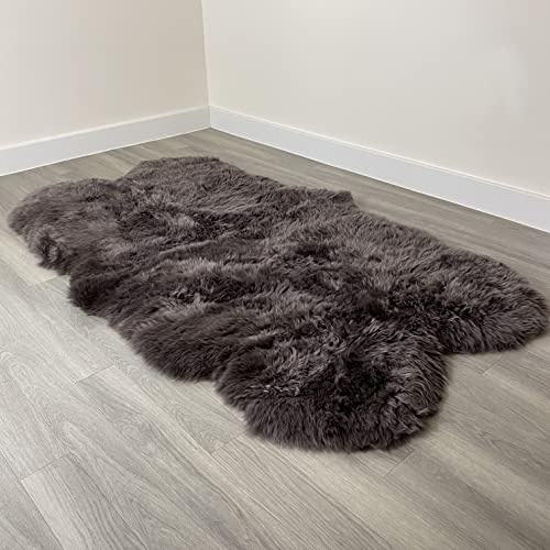 Tappeto in pelle di pecora al cioccolato con lana extra spessa e morbida (quad: 190 x 120 cm)