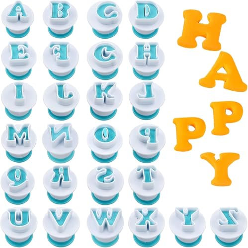 Lot de 26pcs Emporte-Pièce, Lettres Alphabet Découpoirs pour Décoration Pâte à Sucre, Biscuit, Gteau, Ustensiles à Pâtisserie - Pour mariage, anniversaire, fête prénatale avec 1 Grattoir à Beurre