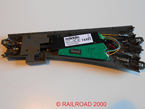 Märklin C-Gleis Weiche Links (24611) HO 16.5 mm mit Decoder und Antrieb