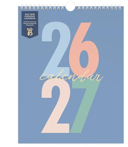 Busy B Calendrier mural août 2026/2027, planificateur académique quotidien avec vue mensuelle, tâches, notes, autocollants, pochette de rangement, 29,5×22 cm, Graphique multicolore.