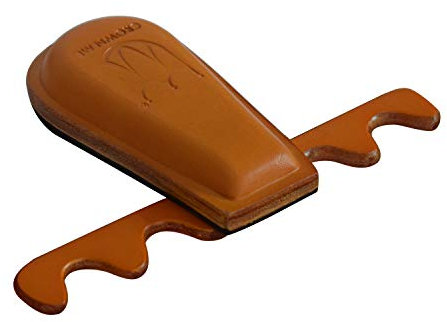 CROWN ME gewichteter Billardqueue-Halter für 4 Queues, Lederfarbe