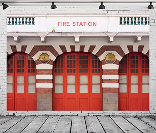 CORFOTO 3 x 2 m tyg modern brandstation bakgrund historisk röd byggnad eldstad entré fotografi bakgrund för barn brandbil födelsedagsfest dekorationer brandman fotobås rekvisita