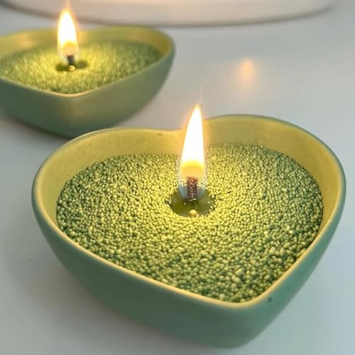 Pearled Candle 18oz, DIY Pearled Candle Sand With WIcks, Non-Toxic Sand Candle with Plant-Based Granulated Wax, 30 Cotton Wicks & 1Spoon, Reusable Wax for Candle Making Decorative Candles (Green)