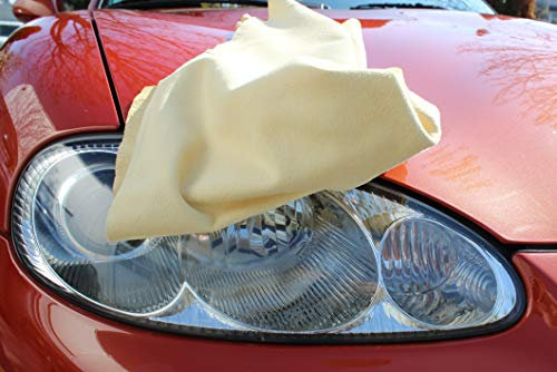 Großes, kräftiges und saugstarkes Fensterleder und Autoleder aus unserer PRIMA Selektion - weiches Ledertuch für die sanfte, effektive Trocknung und Lackpflege