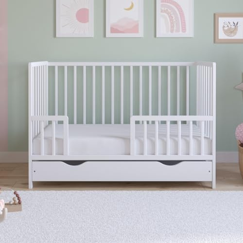Love For Sleep Asher Cuna para Bebé 120x60 cm con Colchón de Espuma de Microfibra Acolchada – Cama Infantil de Madera Convertible en Cama para Niño con Cajón Grande y Barandilla Blanco