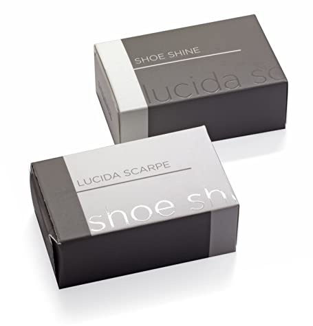 Present-More - Kit Pulizia Scarpe 250 Pezzi - Linea Smart - Spugna Morbida Bagnata per Lucidare le Scarpe - Packaging Ecologico in Scatoletta Riciclabile - Ideale per Hotel e B&B