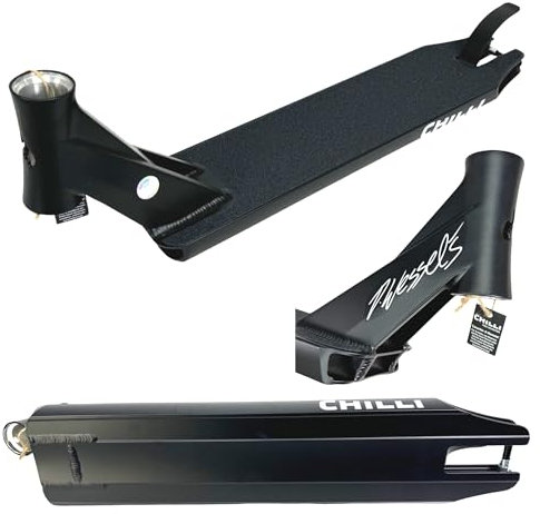 Chilli PRO Scooter Sign, D.Wessel Forged 50cm x 11,5cm Stunt-Scooter Park I Deck I Trick I Tret I Roller I Zubehör I Ersatz I mit Griptape schwarz