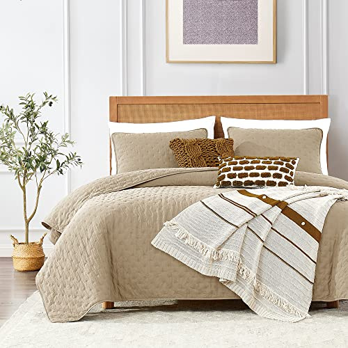 Juego de ropa de cama beige tamaño King con fundas de almohada, colcha ligera y suave, manta acolchada fina, funda de cama para todas las estaciones, verano y primavera, 3 piezas, 104 x 90 pulgadas,