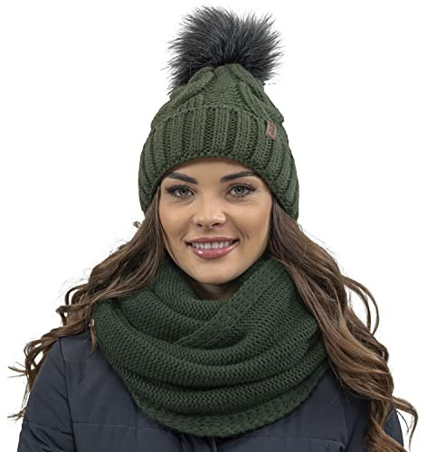 VIVISENCE Damen Bommelmütze Und Loop-Schal Mit Bommel Ideal Für Wintertage 7014, Grün,Einheitsgröße