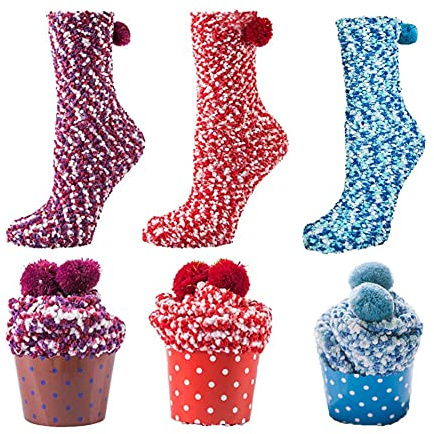 GizellMG Chaussettes Femme Petits Gâteaux de Cupcake Chaussettes de Lit Protège-pieds Chaussons Polaire Antidérapante Fille Ados Noël Cadeau DIY Socquettes 3 Paires