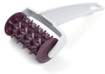 Betty Bossi, mattarello, gadget da cucina ideale per preparare pane e cracker, per finger food raffinati. Tagliapasta per fantastiche ricette.