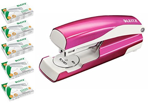 Leitz 55021023 Büroheftgerät NeXXt Series, Metall, 30 Blatt, inclusive 5 Päckchen Heftklammen mit je 1.000 Stück (pink metalic, mit Heftklammern)