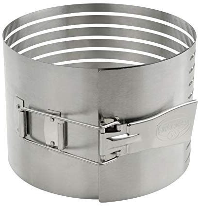 Dr. Oetker Tortenboden-Schneidhilfe Ø18-20 cm, hochwertiger Backhelfer zum leichten Schneiden von Böden, gleichmäßige Tortenböden durch Führungsschienen, professionelles Backzubehör