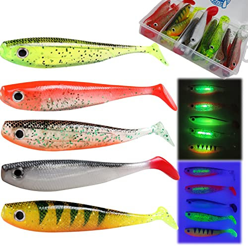 Messeneuheit 2023 Gummifische Set mit Knicklicht/Lockmittel/Rassel Kanal 12cm 20x | Gummifisch Köder mit 3D Augen & realistischen Dekor | Raubfisch Angel Köder in Köderbox für Zander Hecht Barsch