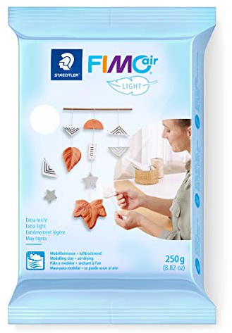 STAEDTLER FIMO air light 8131 Lera – vit, 250 g | Extra lätt lufttorkande lera av naturliga råvaror, mjuk & formbar – direkt redo, utan bakning – Art.-Nr. 8131-0