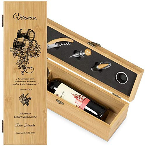 Maverton Weinbox für 0,7L Weinflasche - Wein Holzbox personalisiert + 4er Weinzubehör - Weinset Weinkiste - aus Bambus - Weihnachtsgeschenke - Braun - Geschenk zum Geburtstag für Frauen - Weintraube
