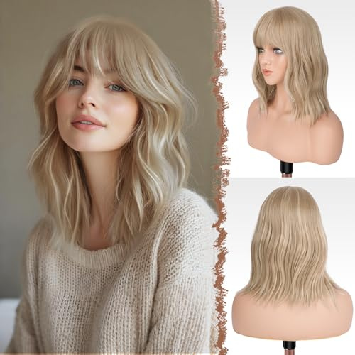 FESHFEN Biondo Sporco Parrucca Ondulato Corta con Frangia, Parrucche Donna Bob Corte Riccia Uso Quotidiano del Partito Cosplay Sintetiche Parrucches per Donna, 35cm
