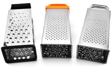 PRETYZOOM Râpe Multifonction à Quatre Faces En Acier Inoxydable Hachoir à Légumes Coupe-légumes Poignée De Sécurité Outil Cuisine Couleur Aléatoire