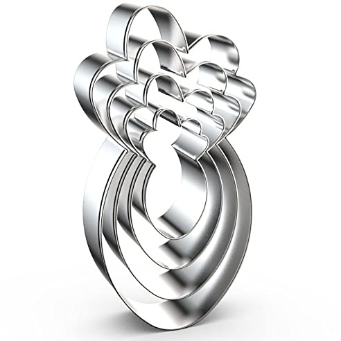 Carrot Cookie Cutter Set in Assorted Sizes - 5 Inch, 4 Inch, 3 Inch, 2 Inch - 4 Piece - Stainelss Steel