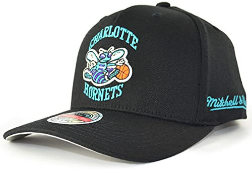 Mitchell & Ness NBA Classic Red Eazy Snapback Cap Charlotte Hornets Black