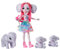Enchantimals GTM30 - Familie Spielset, Elefantenmädchen Esmeralda Elephant Puppe (15,2 cm), 3 Elefanten-Tierfreunde, 1 Schnuller-Accessoire, Sunny-Savanna-Kollektion, Spielzeug für Kinder ab 3 Jahren