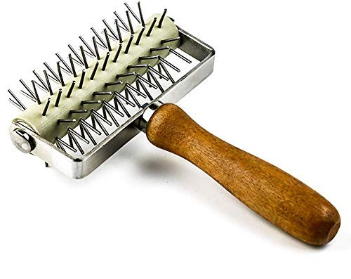 Rouleau Docker avec Pointes, Pâte Docker, Acier Inoxydable Poignée en Bois Pizza à Aiguille, Pizza Trou Perforateur Pâte Former des Cloques Killer pour Gâteau Tarte Pain Cuisson Pâtisserie Outil