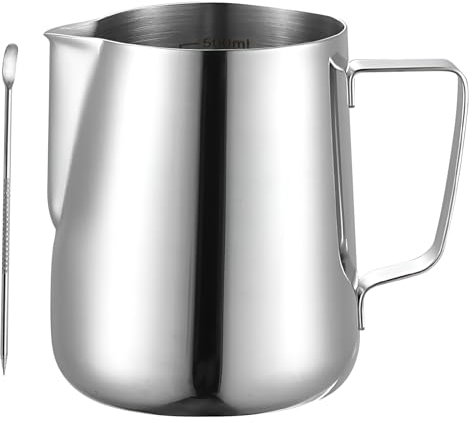 AUSYIWI Pot à lait, 2 pièces, pot à lait professionnel en acier inoxydable avec gobelet doseur Logo Carafe à lait 600ML, pour Cappuccino et Latte, convient pour le lait, l'espresso et le café latte.